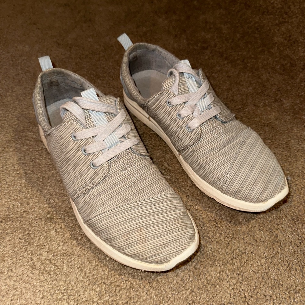 Toms Sneakers